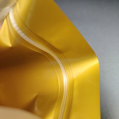 袋の習慣によって印刷されるくだらない軽食の袋の包装の上のジッパーのResealable立場