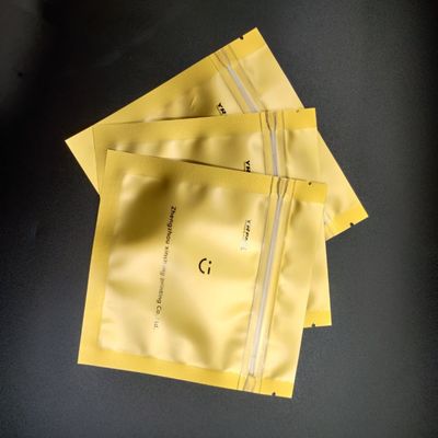 袋の習慣によって印刷されるくだらない軽食の袋の包装の上のジッパーのResealable立場